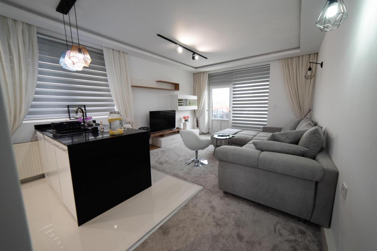Jelenar Daire Novi Sad Dış mekan fotoğraf